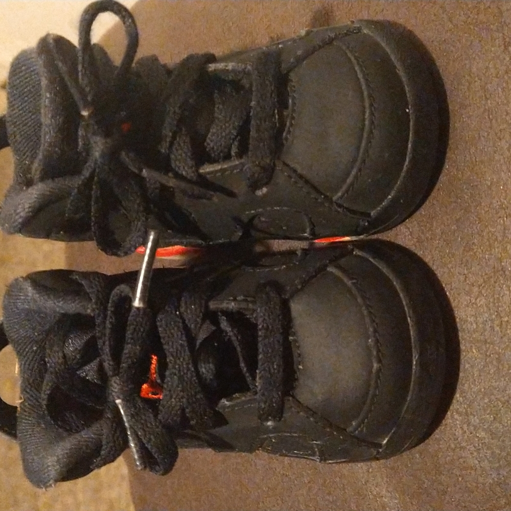 Retro 6 baby shoes